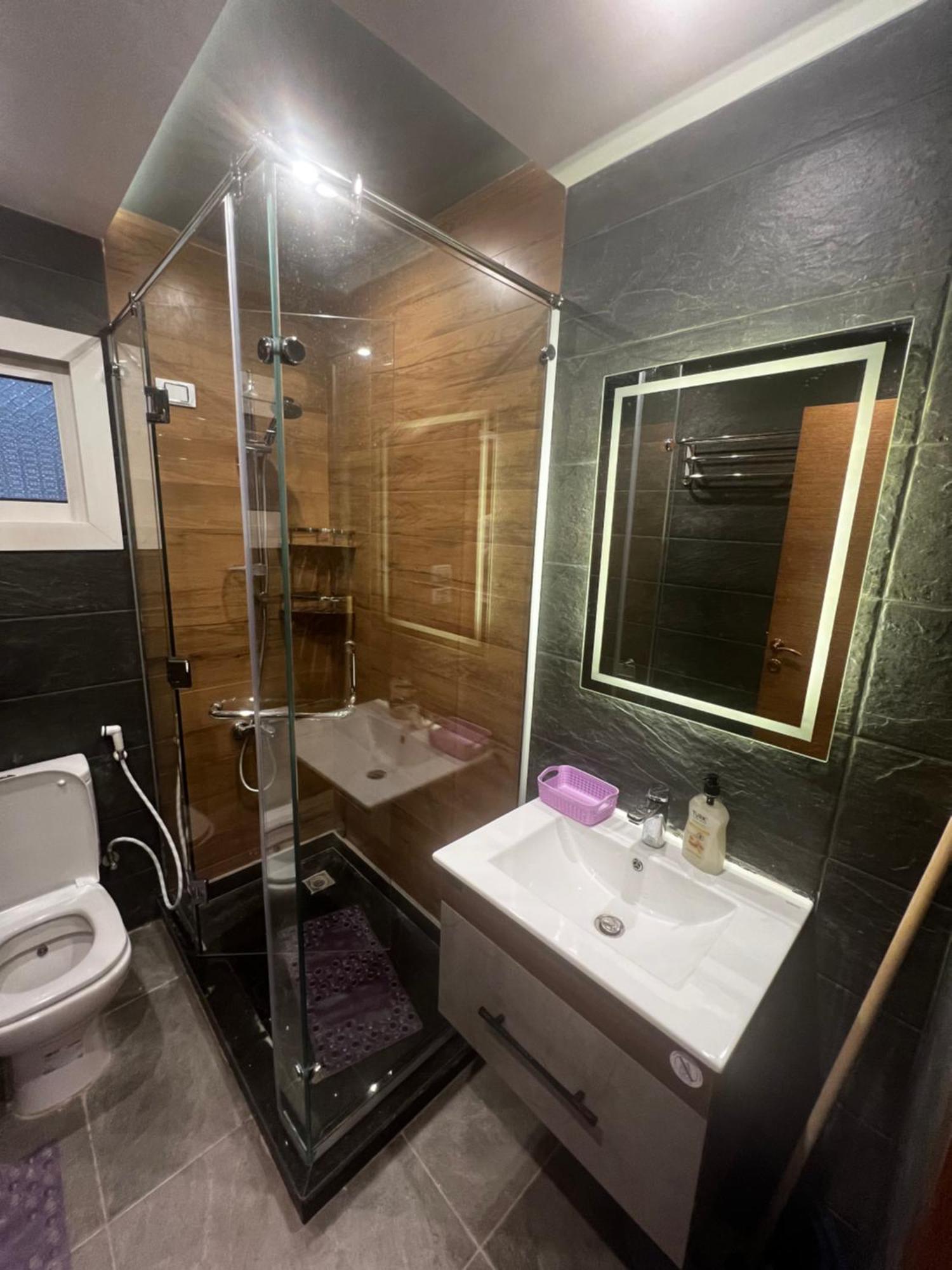 Luxury Flat Near Stars Mallشقة غاية الفخامة جانب سيتي ستارز مول Apartment Cairo