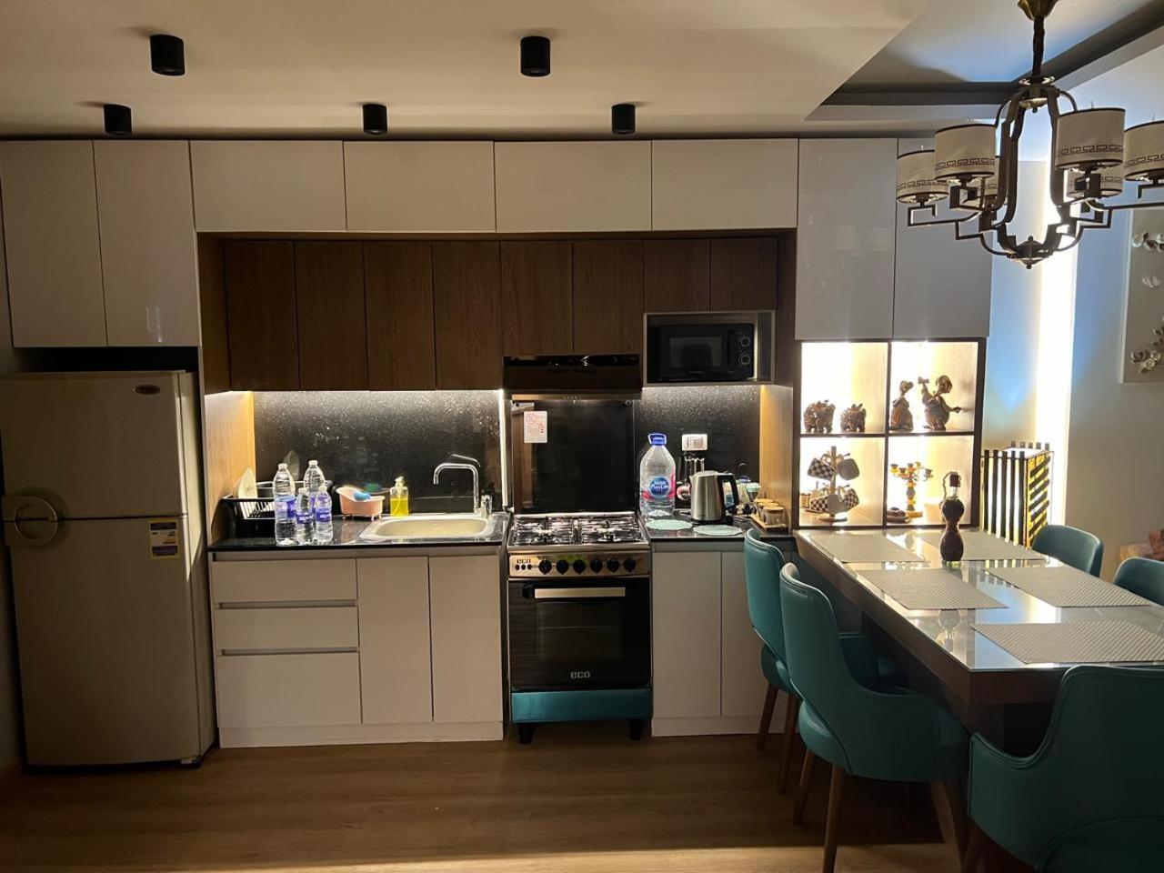 Luxury Flat Near Stars Mallشقة غاية الفخامة جانب سيتي ستارز مول * Cairo