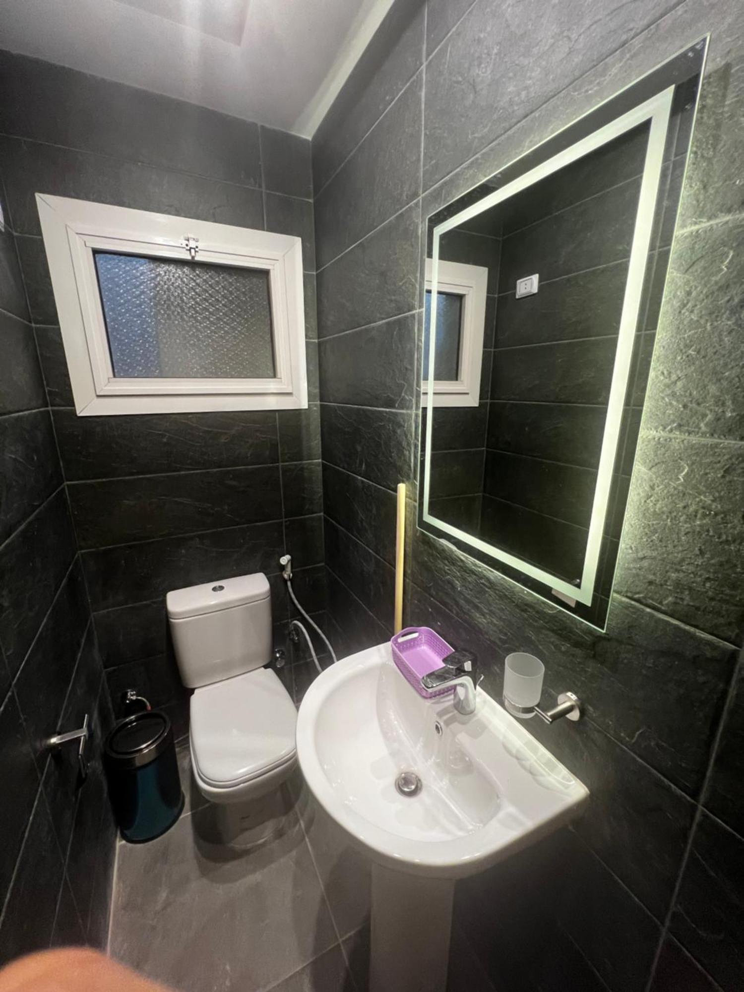 Luxury Flat Near Stars Mallشقة غاية الفخامة جانب سيتي ستارز مول Апартаменти Каїр